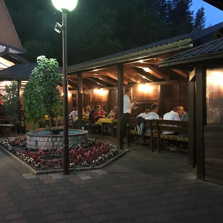 Fs 汽车旅馆 Hadžići